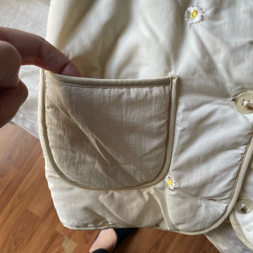 Zara Kids Cream Quilted water repellent Jacket with flowers embroidered - Picture 2 of 8